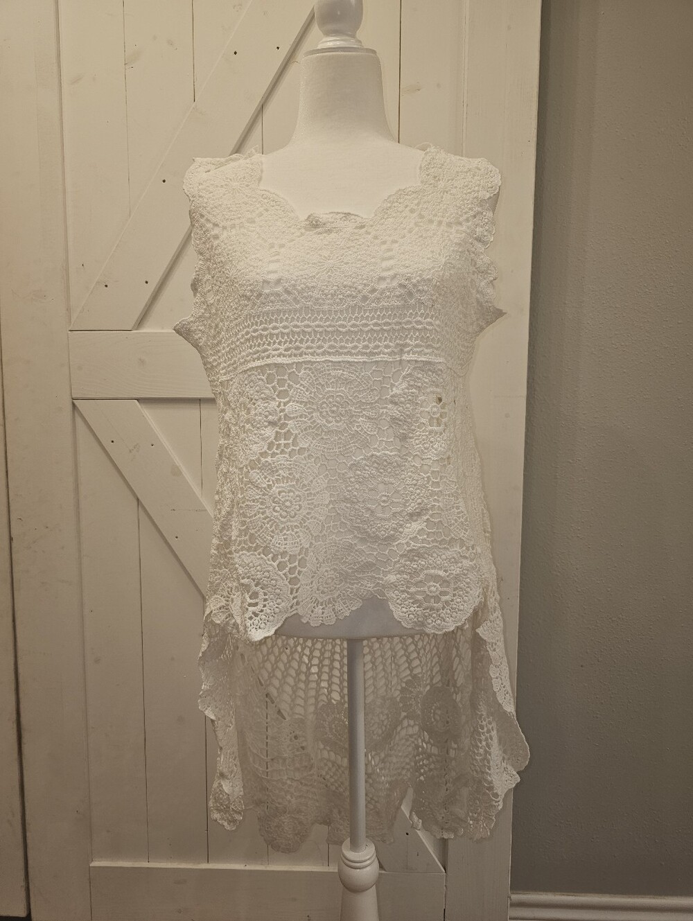 White Crochet Lace High-Low Tank Top-nwot - Picture 1 of 5